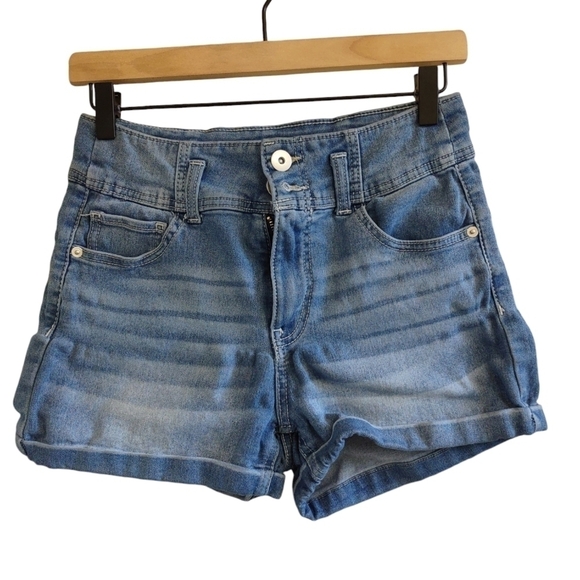 No Boundaries Denim Roll Cuff Shorts Blue Size 9 - Picture 1 of 5